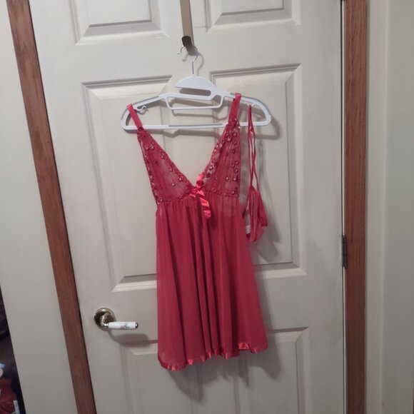2 lingerie sets for 1 price - Picture 1 of 2